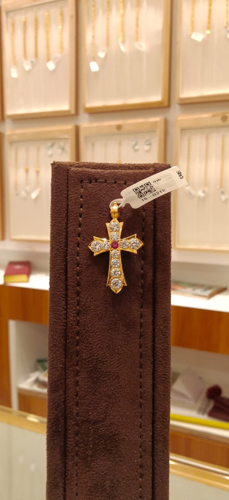Cross Dollar